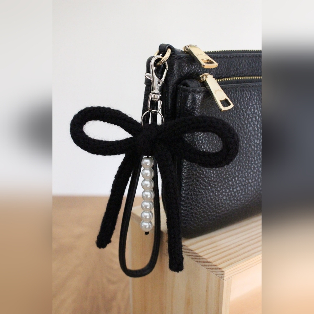Handmade Black Bow & Pearl Bag Charm